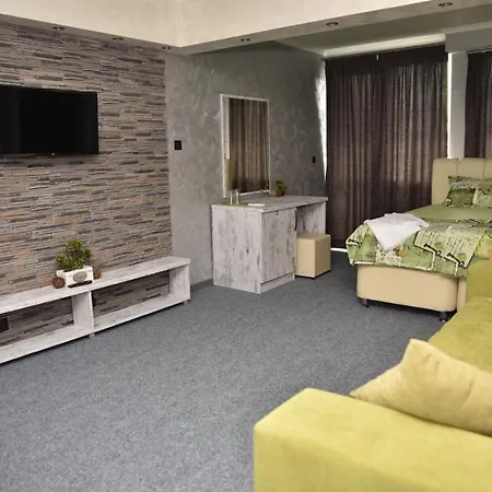 Amigo Apartment *